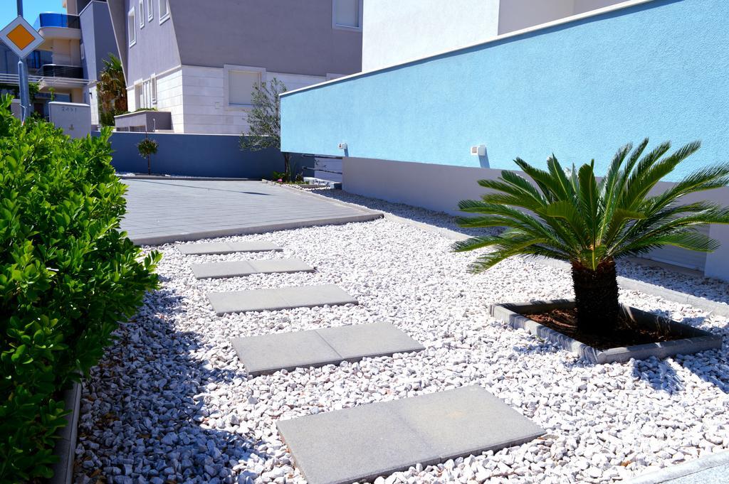Permarinus Apartments ポドストラナ エクステリア 写真