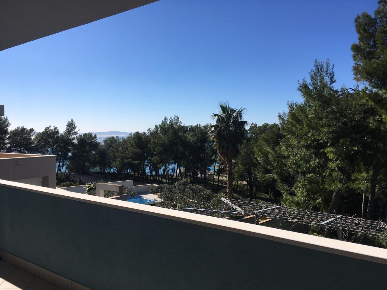 Permarinus Apartments ポドストラナ エクステリア 写真